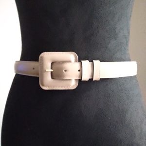 Saks Fifth Avenue Vintage Tan Leather Belt | Size M
